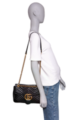 GUCCI GG MARMONT MEDIUM MATELASSÊ BLACK