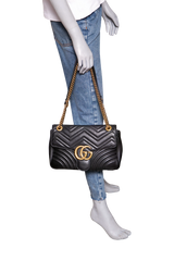 GUCCI GG MARMONT MEDIUM MATELASSÊ BLACK