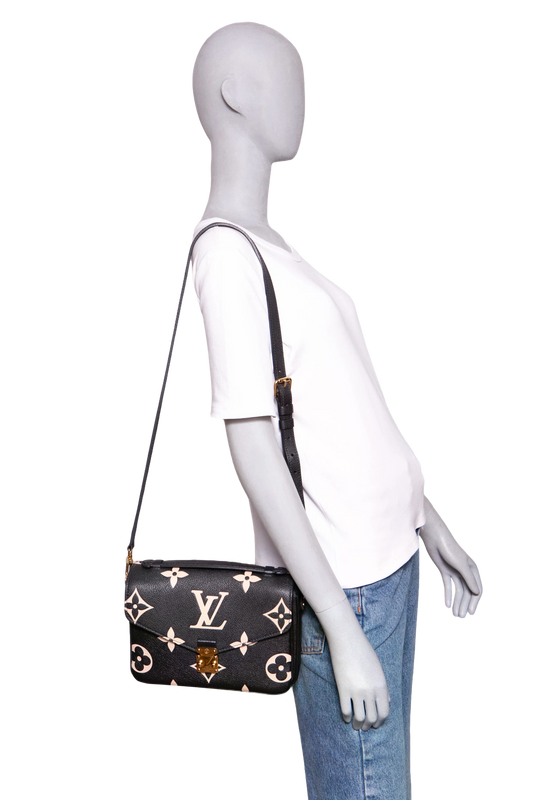 LV GIANT POCHETTE MÉTIS EMPREINTE MONOGRAM BLACK/BEIGE