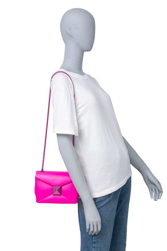VALENTINO ONE STUD ALL PINK