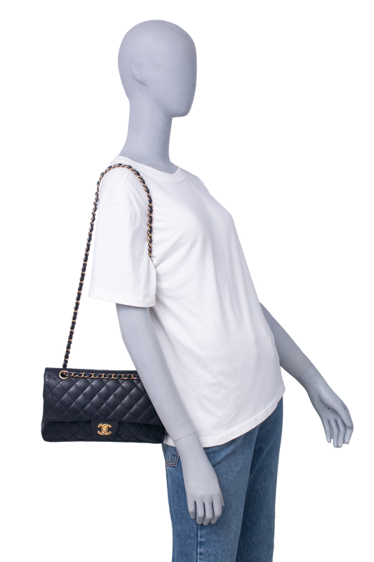 CHANEL CLASSIC DF MEDIUM LAMBSKIN BLACK