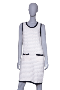 CHANEL TWINSET CASHMERE OFF WHITE AND NAVY