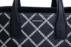 BURBERRY BANNER NM PRINTED LEATHER MEDIUM BLACK