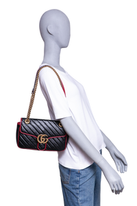 GUCCI GG MARMONT SMALL BLACK AND RED