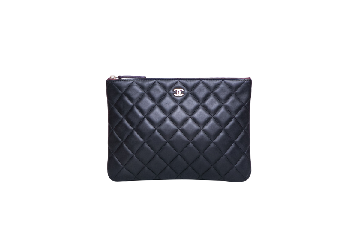 CHANEL CLASSIC ZIPPED POUCH BLACK LAMBSKIN E GOLD TONE METAL