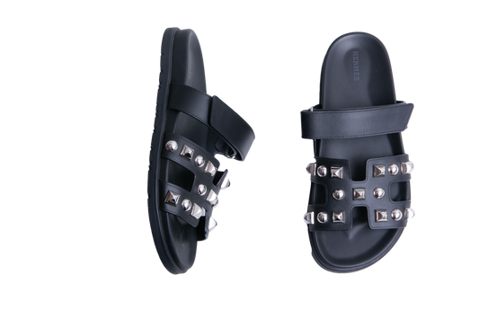 HERMÈS SANDAL CHYPRE STUDDED LEATHER BLACK