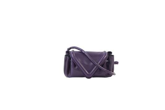 BOTTEGA VENETA SMALL BEAK TRIANGLE PURPLE