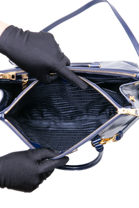 PRADA GALLERIA SAFFIANO LUX DOUBLE ZIP PATENT NAVY