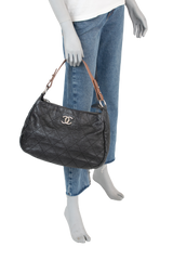 CHANEL ON THE ROAD HOBO BLACK GLAZED