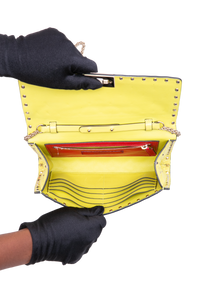 VALENTINO ROCKSTUD SPIKE NAPPA MEDIUM LIME YELLOW