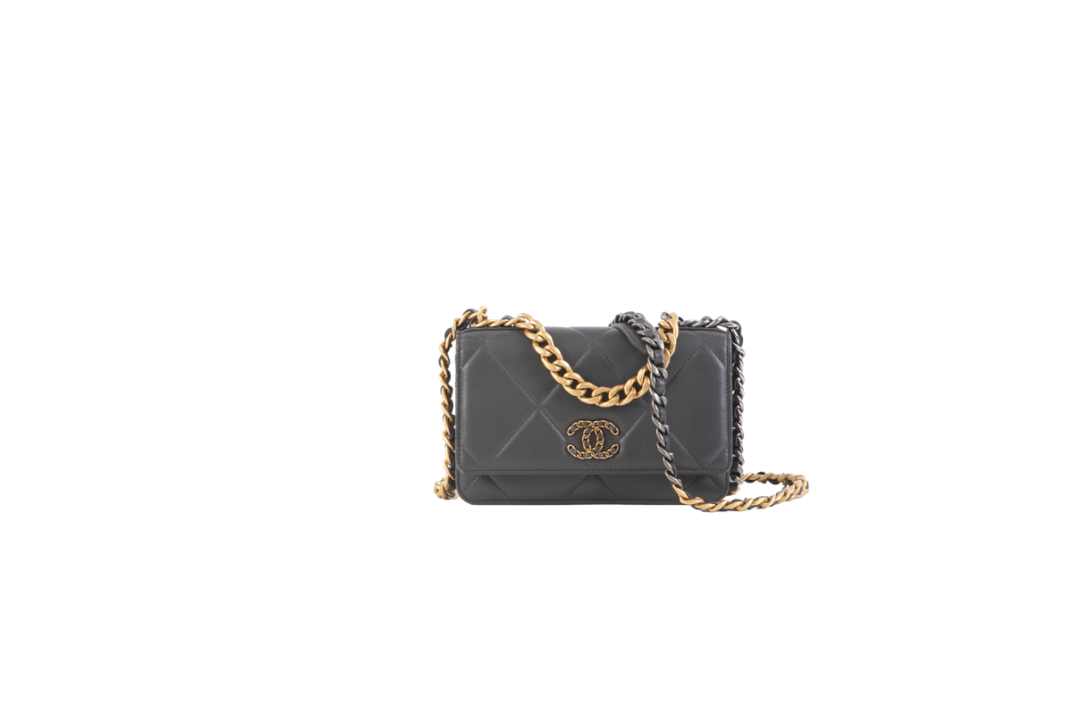 CHANEL WOC 19 GREY LEAD