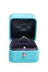 TIFFANY & CO. PLATINUM DIAMOND SETTING ENGAGEMENT RING-0.27 CARAT-PROVENANCE RUSSIA - CLARITY GRADE - VVS1