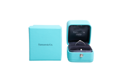 TIFFANY & CO. PLATINUM DIAMOND SETTING ENGAGEMENT RING-0.27 CARAT-PROVENANCE RUSSIA - CLARITY GRADE - VVS1