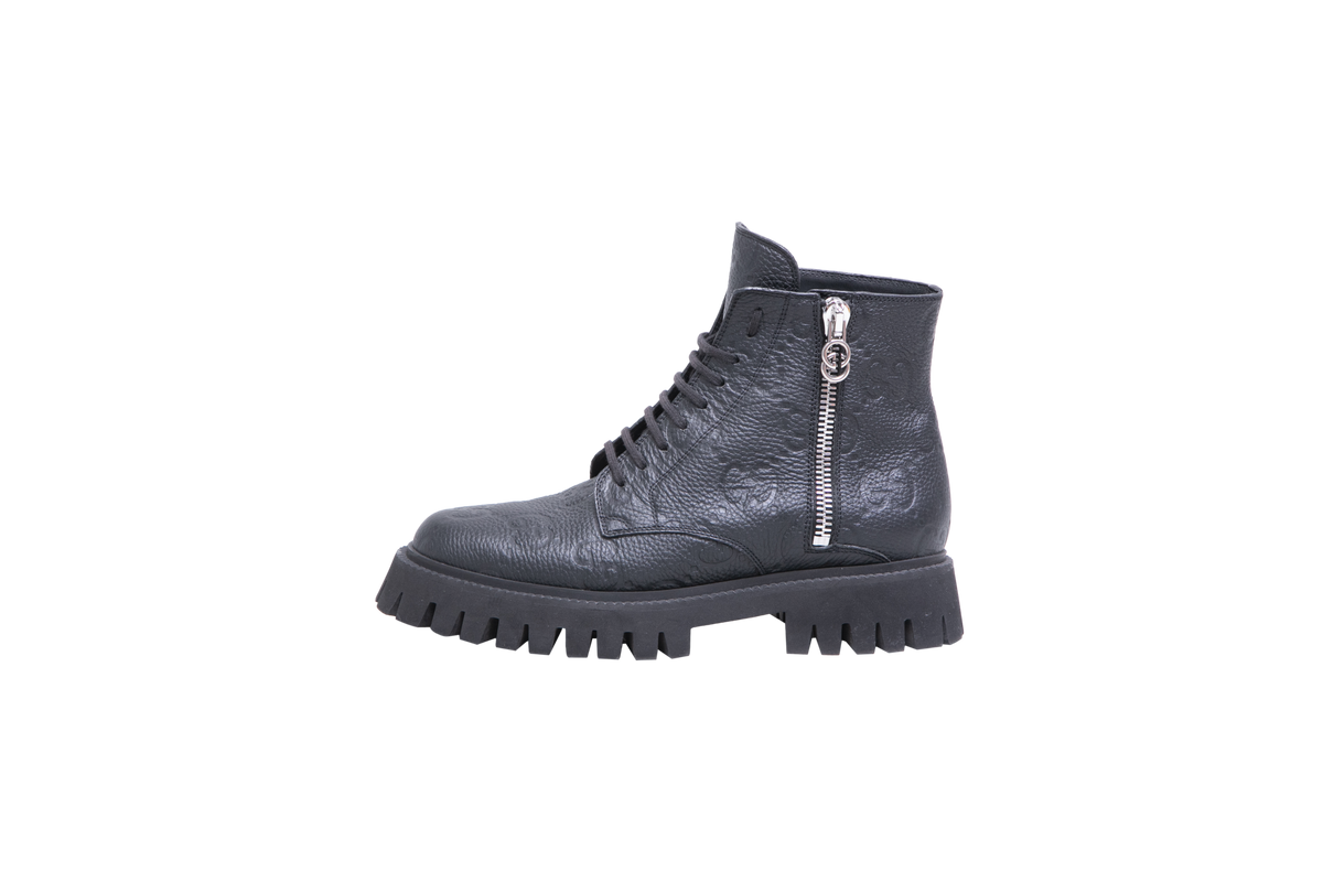 GUCCI BOOT COMBAT GG EMBOSSED BLACK - 38 1/2 BR