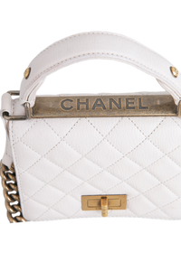 CHANEL 2.55 REISSUE SQUARE TOP HANDLE OFF WHITE