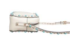 VALENTINO CAMERA ROCKSTUD OFF WHITE/TURQUOISE STUDS