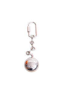 LOEWE PEBBLE KEYRING WITH AN ANAGRAM