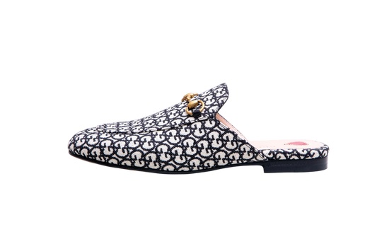 GUCCI MULE FLAT PRINCETOWN GG CANVAS B&W - 36 1/2 BR