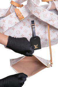 LV ATLANTIS TOTE MONOGRAM OFF WHITE