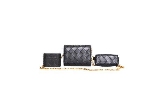BOTTEGA CARD CASE ON CHAIN WITH ACCESSORY INTRECCIATO BLACK E GOLD