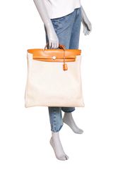 HERMÈS HERBAG ZIP 39 MM TOILE VACHE CALFSKIN NATURAL