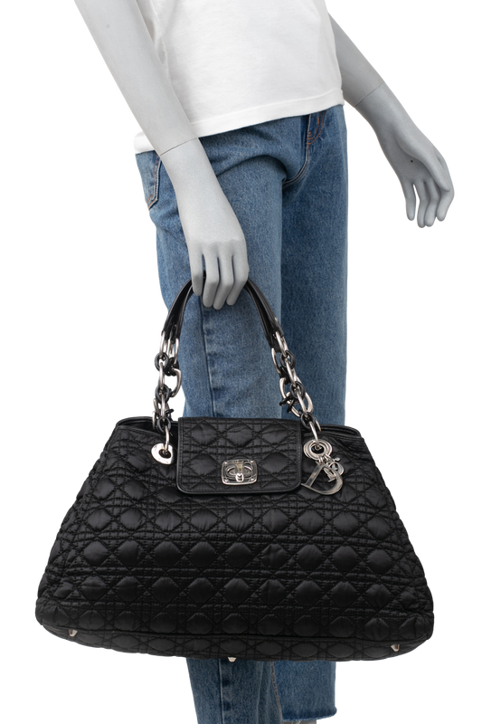 DIOR CHARMING LOCK NYLON LADY BLACK