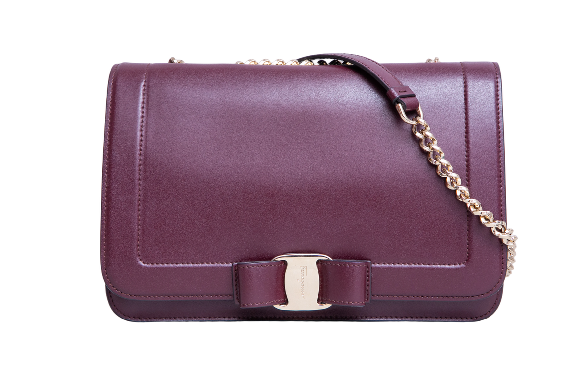 FERRAGAMO VARA SHOULDER BAG WINE