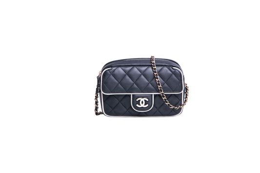 CHANEL 25 P CAMERA LAMBSKIN B&W GOLD HDWR