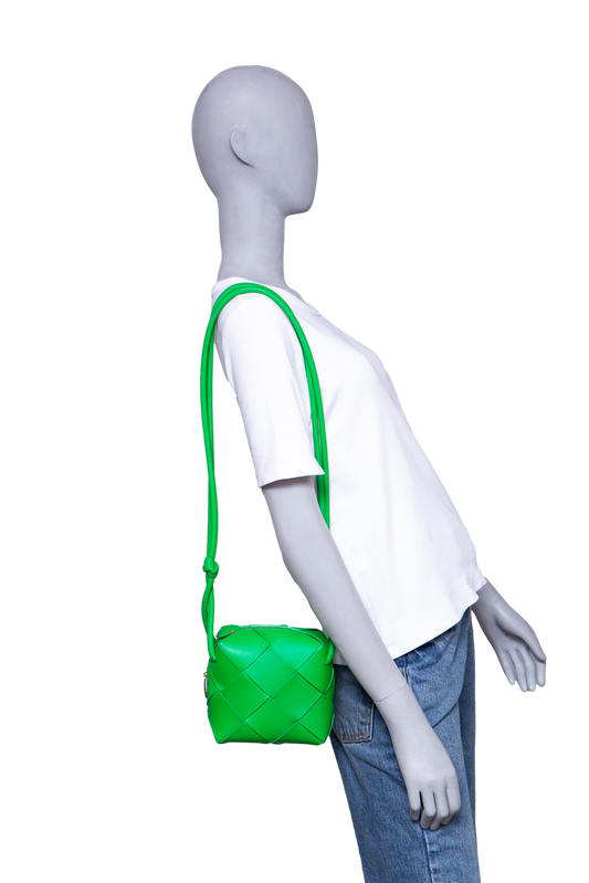 BOTTEGA MINI CASSETTE CAMERA INTRECCIATO GREEN PARAKEET