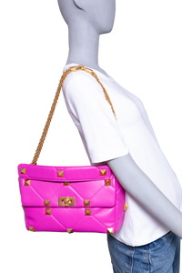 VALENTINO ROMAN STUD TOP HANDLE MEDIUM FUCHSIA