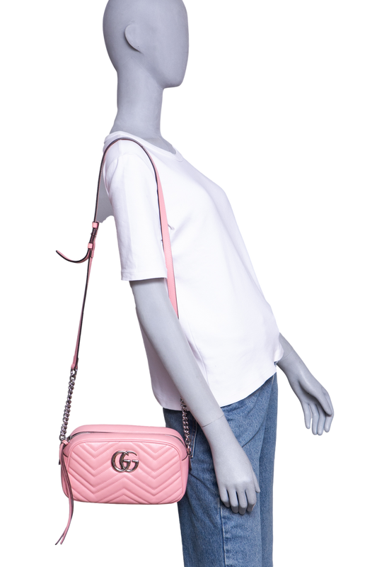 GUCCI GG MARMONT CAMERA BAG SMALL MATELASSE PINK