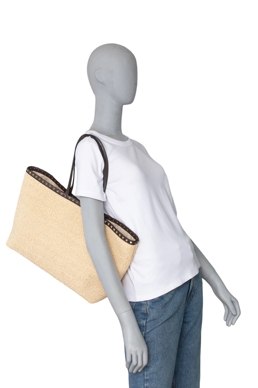 VALENTINO ROCKSTUD RAFFIA TOTE NATURAL/DARK BROWN