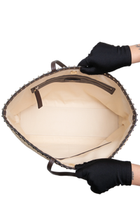 VALENTINO ROCKSTUD RAFFIA TOTE NATURAL/DARK BROWN