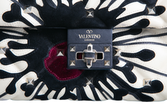 VALENTINO CANDYSTUD POUDRE ANEMONE FLOWER INTARSIA BLACK