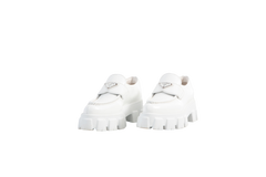 DESAPEGO THASSIA NAVES PRADA MOCASSIM MONOLITH WHITE