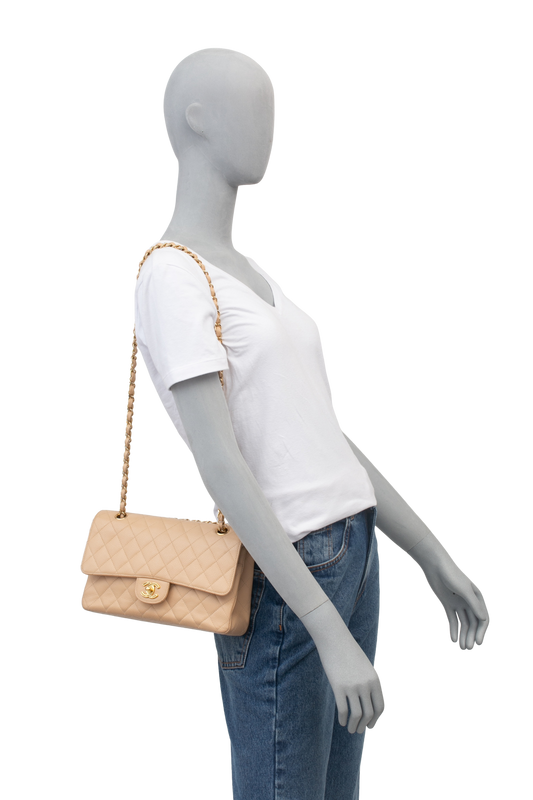CHANEL MEDIUM CLASSIC DOUBLE FLAP NUDE
