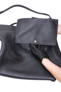 BURBERRY SMALL HIGHLANDS MEDIUM GRAINY CALFSKIN BLACK