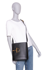 GUCCI HORSEBIT 73 MEDIUM BUCKET ARABELLA CALFSKIN BLACK