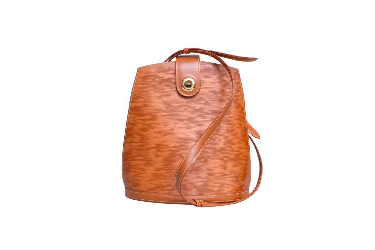 LV CLUNY BUCKET EPI CARAMEL