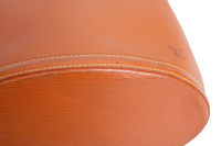 LV CLUNY BUCKET EPI CARAMEL