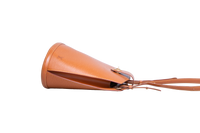 LV CLUNY BUCKET EPI CARAMEL