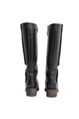 DESAPEGO TATIANA PILÃO CHANEL BLACK LEATHER TURNLOCK BOOTS - 34 1/2 BR