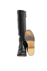 DESAPEGO TATIANA PILÃO CHANEL BLACK LEATHER TURNLOCK BOOTS - 34 1/2 BR