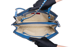 VALENTINO MESSENGER FLAP ROCKSTUD SEA BOTTOM