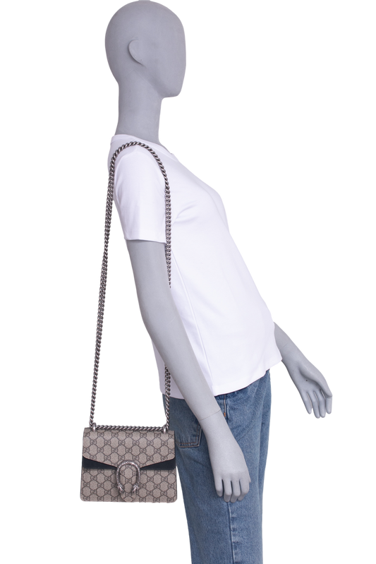 DESAPEGO RAYZA NICACIO GUCCI DIONYSUS SMALL GG SUPREME BLACK