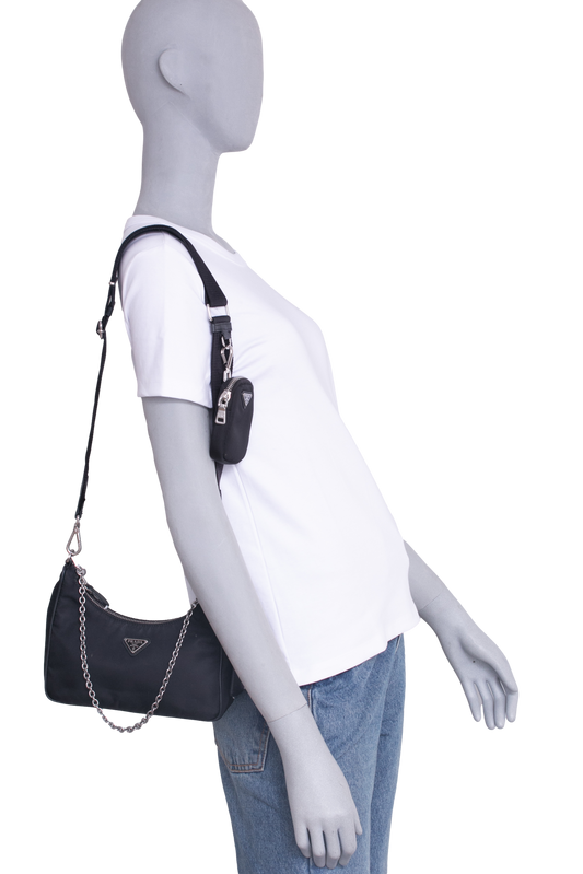 DESAPEGO RAYZA NICACIO PRADA RE-EDITION NYLON 2005 BLACK