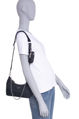 DESAPEGO RAYZA NICACIO PRADA RE-EDITION NYLON 2005 BLACK