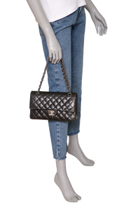 CHANEL CLASSIC DOUBLE FLAP MEDIUM LAMBSKIN BLACK -  SILVER HDWR