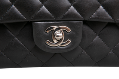 CHANEL CLASSIC DOUBLE FLAP MEDIUM LAMBSKIN BLACK -  SILVER HDWR