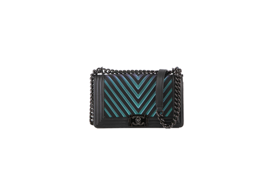 DESAPEGO LIGIA MENDES CHANEL BOY PAINTED CHEVRON